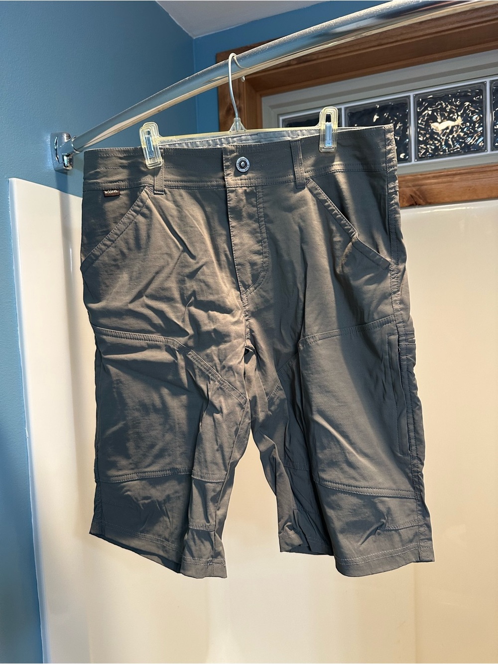Kuhl Men's Gray Cargo Shorts